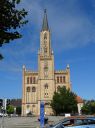 Dateiname=Wahrzeichen_Stadtkirche.JPG
Dateigröße=540KB
Abmessungen: 1674x2233
hinzugefügt am: 11. August 2015 Wahrzeichen_Stadtkirche.JPG